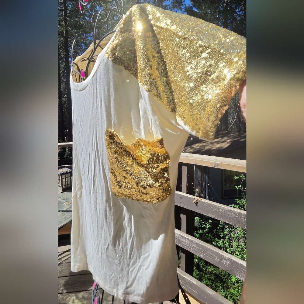 Rich Coco Gold Sequin Sleeve & Pocket Short Sleeve Tee SzXXL NWOT - Picture 3 of 8